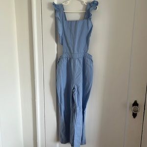 Baby blue jumpsuit - size 9